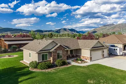 454 W 4200 N, Oakley, UT 84055 - Photo 2