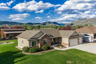 454 W 4200 N, Oakley, UT 84055 - Photo 2