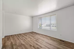 2258 W 2175 S, Syracuse, UT 84075 - Photo 4