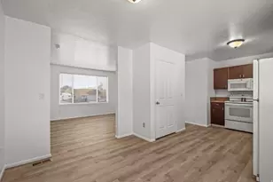 2258 W 2175 S, Syracuse, UT 84075 - Photo 10