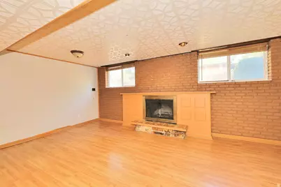 669 N Colonial St, Layton, UT 84041 - Photo 14