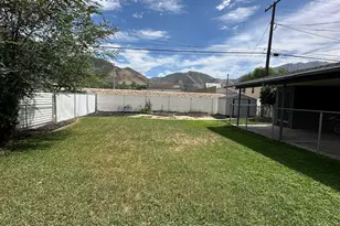 692 Brookside Dr, Springville, UT 84663 - Photo 4