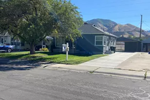 692 Brookside Dr, Springville, UT 84663 - Photo 1