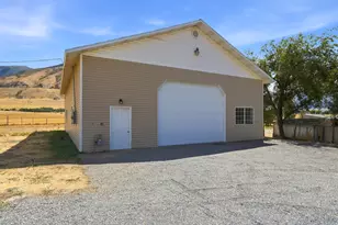 4468 N Droubay Rd E, Erda, UT 84074 - Photo 40
