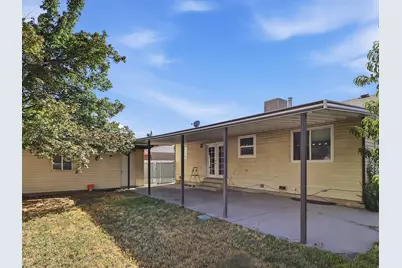 5945 S Greenwood Dr W, Murray, UT 84123 - Photo 38