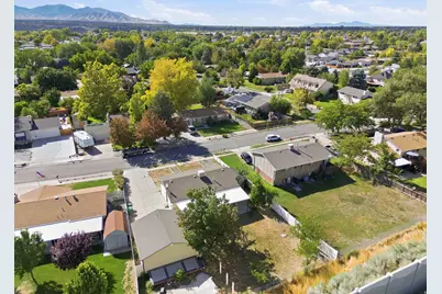 5945 S Greenwood Dr W, Murray, UT 84123 - Photo 42