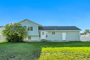 7481 S Red Heather Ln, West Jordan, UT 84084 - Photo 32