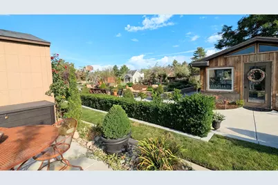 11505 S 1380 E, Sandy, UT 84092 - Photo 28