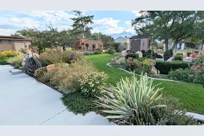 11505 S 1380 E, Sandy, UT 84092 - Photo 2