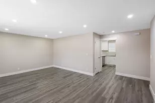 7503 S Paddington Cir W, West Jordan, UT 84084 - Photo 6