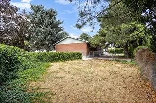 7503 S Paddington Cir W, West Jordan, UT 84084 - Photo 16