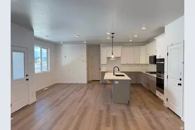 1591 S 960 W #154, Provo, UT 84601 - Photo 6