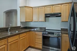 880 E Red Sage Ln, Millcreek, UT 84107 - Photo 12