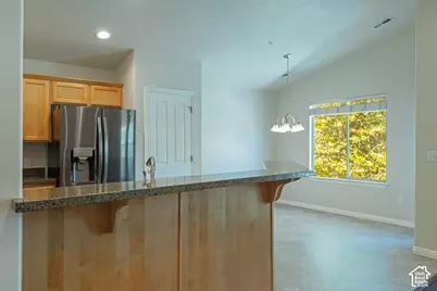 880 E Red Sage Ln, Millcreek, UT 84107 - Photo 10