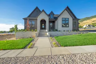 136 W Summerhill Ln, Centerville, UT 84014 - Photo 4