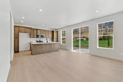 1362 N 250 W, Brigham City, UT 84302 - Photo 10
