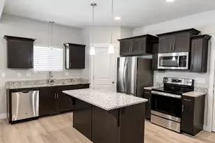3834 E Cunninghill Dr, Eagle Mountain, UT 84005 - Photo 2