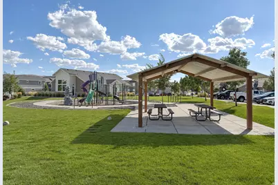 3834 E Cunninghill Dr, Eagle Mountain, UT 84005 - Photo 24