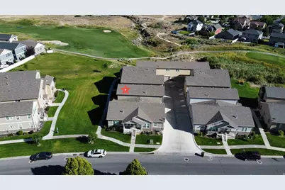 3834 E Cunninghill Dr, Eagle Mountain, UT 84005 - Photo 28