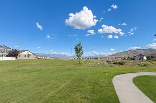 3834 E Cunninghill Dr, Eagle Mountain, UT 84005 - Photo 20