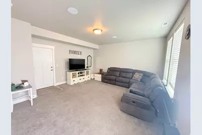 885 S 2560 E, Spanish Fork, UT 84660 - Photo 6