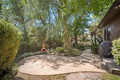 4736 S Millrace Ln E, Murray, UT 84107 - Photo 8