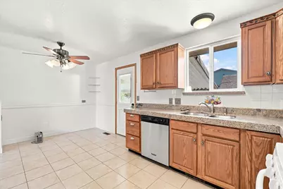 4889 W Niagara Way S, Salt Lake City, UT 84118 - Photo 12