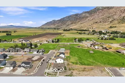 238 W 1325 N, Brigham City, UT 84302 - Photo 2