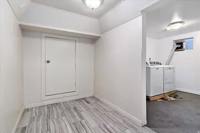 15 E Sylvia Dr, South Ogden, UT 84405 - Photo 20