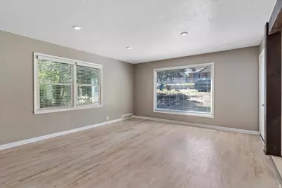 15 E Sylvia Dr, South Ogden, UT 84405 - Photo 4