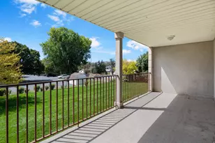438 E 400 S, American Fork, UT 84003 - Photo 16