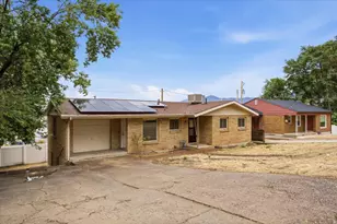 9 Sylvia Dr, South Ogden, UT 84405 - Photo 2