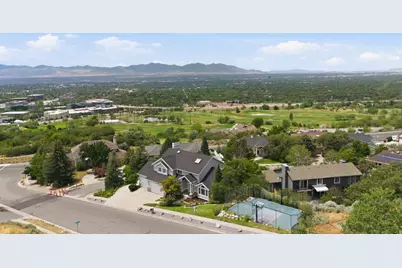 3439 E Canyon Cove Dr, Holladay, UT 84121 - Photo 52