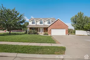 3207 N Pelican Dr, Farr West, UT 84404 - Photo 42