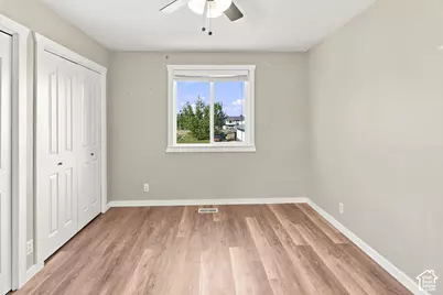 3207 N Pelican Dr, Farr West, UT 84404 - Photo 34