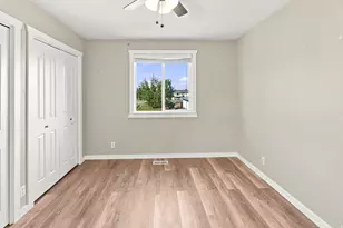 3207 N Pelican Dr, Farr West, UT 84404 - Photo 44