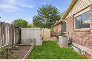 863 N 400 E, American Fork, UT 84003 - Photo 18