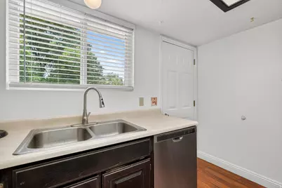 1075 N 1400 W #16, Saint George, UT 84770 - Photo 4