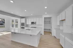 2029 E Burger St, Lake Point, UT 84074 - Photo 10