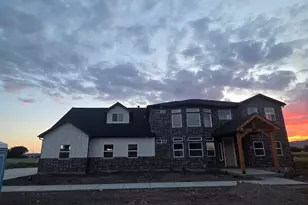 10385 N 5100 W, Elwood, UT 84337 - Photo 2