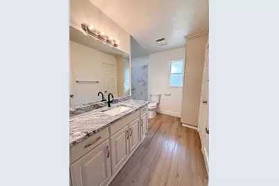 1681 E Meadowmoor Rd, Holladay, UT 84117 - Photo 8