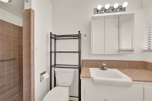 4250 S Panorama Dr E, Holladay, UT 84124 - Photo 18