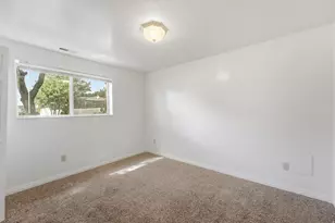620 E 950 Dr S, Clearfield, UT 84015 - Photo 12