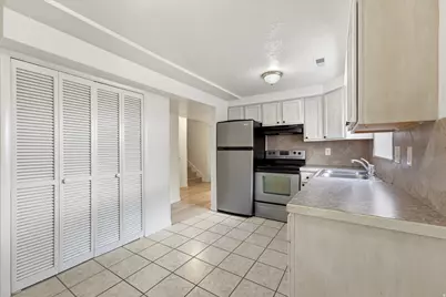 620 E 950 Dr S, Clearfield, UT 84015 - Photo 8