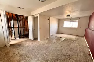 671 W 950 N, Clinton, UT 84015 - Photo 10