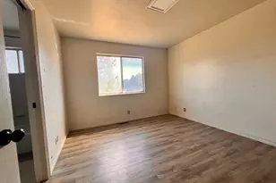 671 W 950 N, Clinton, UT 84015 - Photo 6