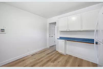 6272 S 400 E, Murray, UT 84107 - Photo 14