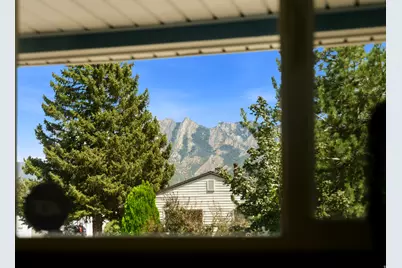 6272 S 400 E, Murray, UT 84107 - Photo 8