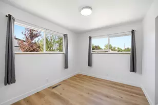 6272 S 400 E, Murray, UT 84107 - Photo 18