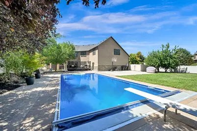 579 W 2400 S, Syracuse, UT 84075 - Photo 40
